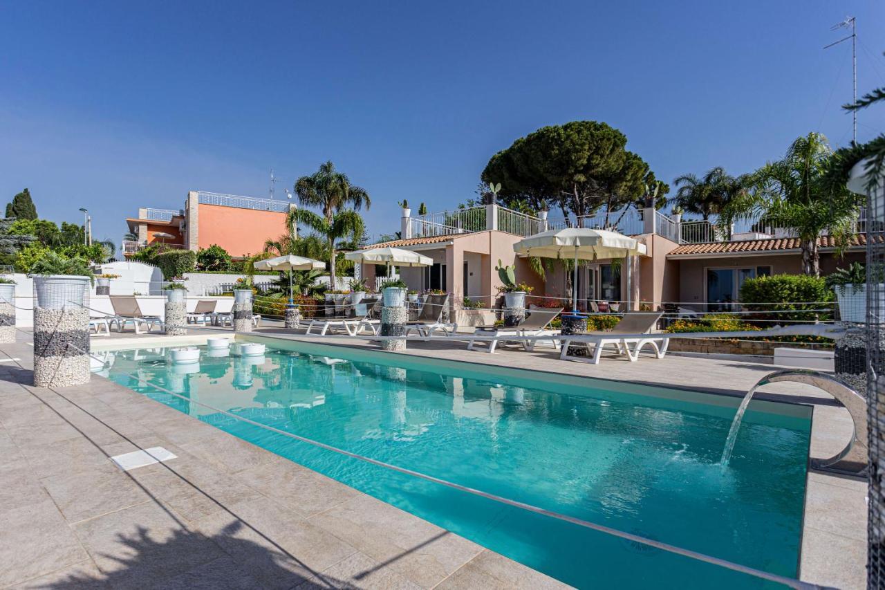 Small Luxury Apartments Pool And Sea View - Stella Del Mare Fontane Bianche Eksteriør bilde